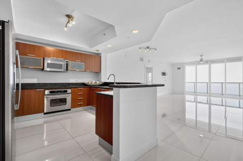 2650 Lake Shore Drive #1005, Riviera Beach FL - photo 6 of 76