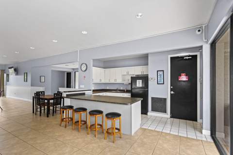3150 W Rolling Hills Circle #709, Davie FL - photo 21 of 24