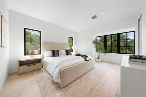 819 Bamboo Lane, Delray Beach FL - photo 19 of 25