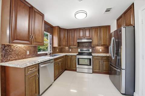 3772 SE Upper Street, Stuart FL - photo 8 of 35