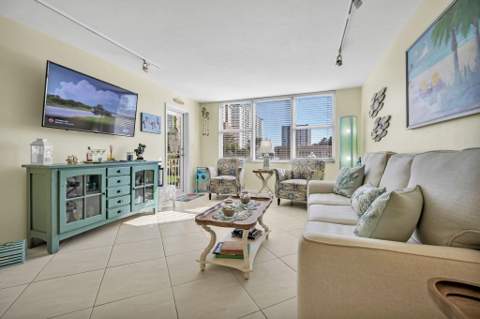201 N Ocean Boulevard #203, Pompano Beach FL - photo 21 of 30