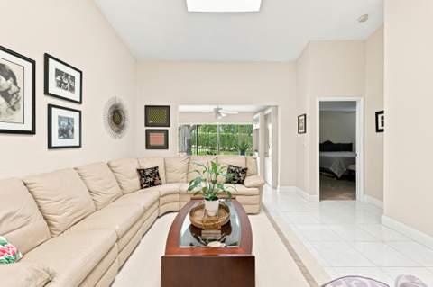 8343 Springlake Drive, Boca Raton FL - photo 8 of 62