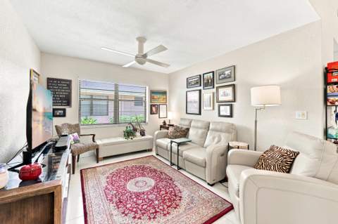 8343 Springlake Drive, Boca Raton FL - photo 14 of 62