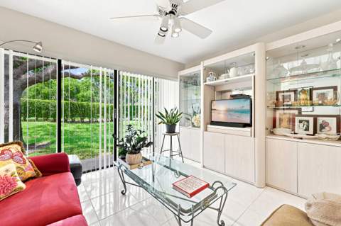 8343 Springlake Drive, Boca Raton FL - photo 19 of 62
