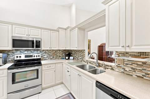 8343 Springlake Drive, Boca Raton FL - photo 20 of 62