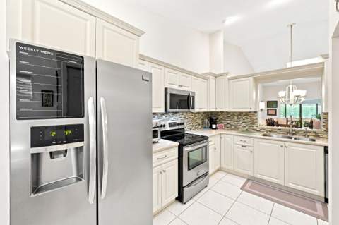 8343 Springlake Drive, Boca Raton FL - photo 23 of 62