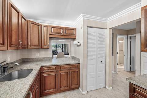 7 Southport Lane #F, Boynton Beach FL - photo 11 of 71