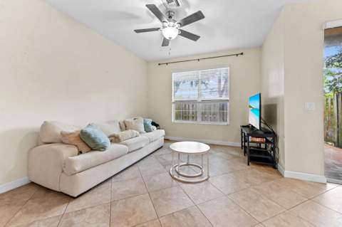 5053 Ellery Terrace, West Palm Beach FL - photo 11 of 35