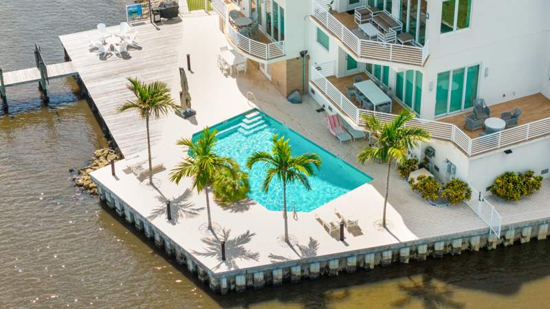 3 bedroom Townhouse at 55 SE Seminole Street #A, River House Stuart A Condo, Stuart — photo 3
