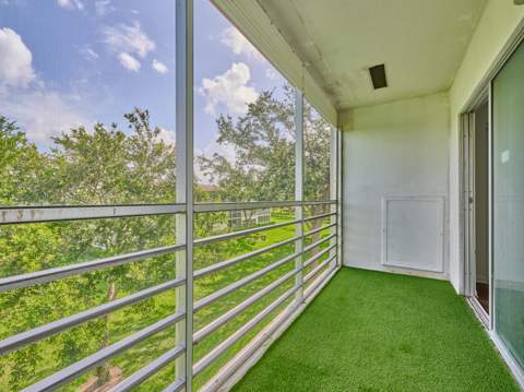 325 Mansfield Drive #325 H, Boca Raton FL - photo 10 of 17