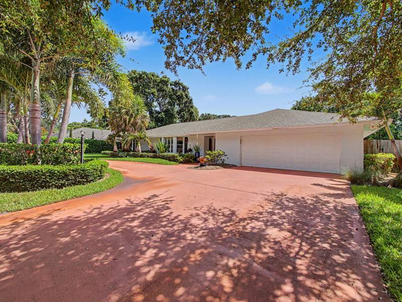 4 bedroom Single Family Residence at 22 Banyan Road, Indialucie, Sewalls Point — photo 2