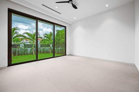 607 NE 17th Avenue, Fort Lauderdale FL - photo 15 of 39