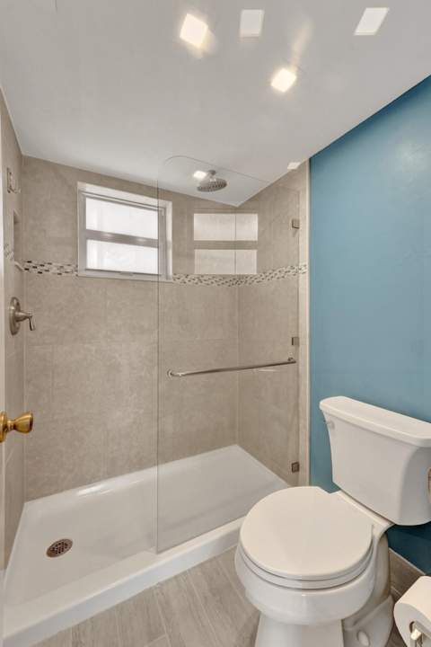 801 S Federal Highway #604, Pompano Beach FL - photo 20 of 26