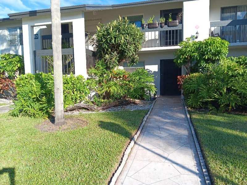 2 bedroom Condominium at 13283 Pineapple Palm Court #B, Palm Greens At Villa Del Ray Condo, Delray Beach — photo 1