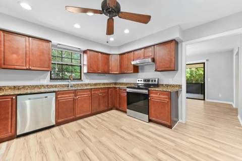 9227 SE Gettysburg Court, Hobe Sound FL - photo 11 of 26