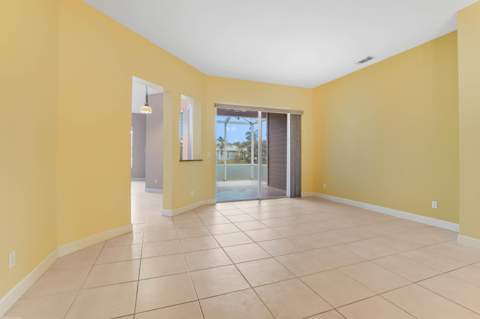 442 NE Leaping Frog Way, Port St. Lucie FL - photo 9 of 48