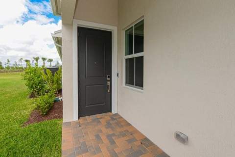 10307 NW Dreamweaver Road, Port St. Lucie FL - photo 8 of 56