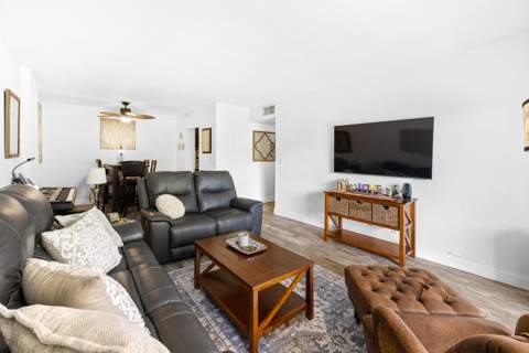250 NE 20th Street #3210, Boca Raton FL - photo 6 of 38