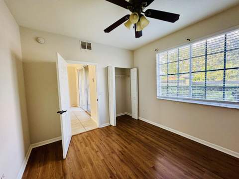1954 Freeport Lane #1954, Riviera Beach FL - photo 10 of 17