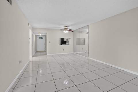 9826 Marina Boulevard #1029, Boca Raton FL - photo 15 of 32