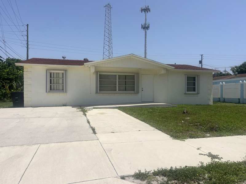 4 bedroom Single Family Residence at 816 24th Avenue, Worthmore Park, Lake Worth Beach — photo 1