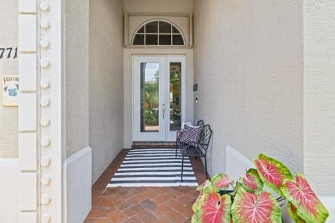771 SW Pebble Lane, Palm City FL - photo 9 of 73