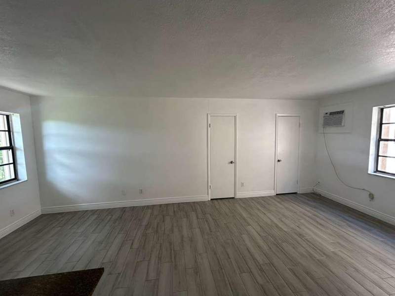 1 bedroom Condominium at 1081 SE Monterey Road #3-12, SIERRA CONDO APARTMENTS, Stuart — photo 4