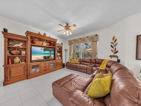 6029 NW 74th Street, Parkland FL - photo 11 of 26