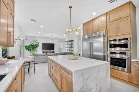 11373 Misty Ridge Way, Boynton Beach FL - photo 9 of 67