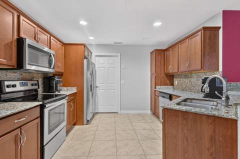 11 SE Flamenco Way, Port St. Lucie FL - photo 9 of 45