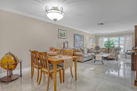 5620 Spindle Palm Court #E, Delray Beach FL - photo 7 of 21