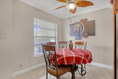5620 Spindle Palm Court #E, Delray Beach FL - photo 6 of 21