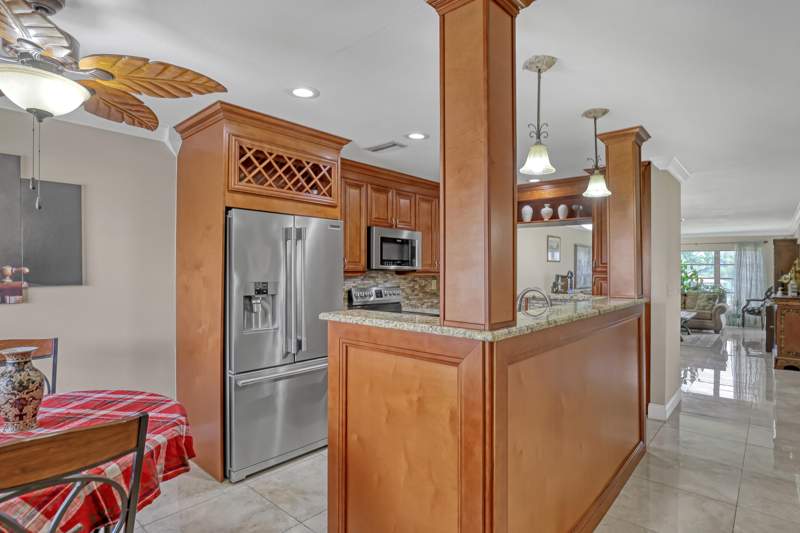 2 bedroom Condominium at 5620 Spindle Palm Court #E, Palm Greens At Villa Del Ray Condo, Delray Beach — photo 3