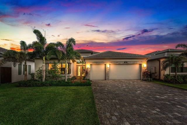 9850 Evergreen Woods Lane
