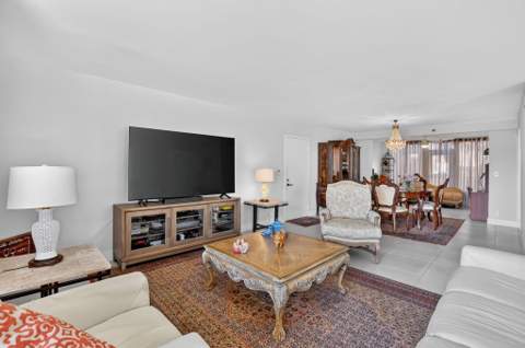 7153 Promenade Drive #101, Boca Raton FL - photo 12 of 50