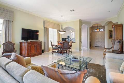 5743 Fountains Drive, Lake Worth FL - photo 7 of 42
