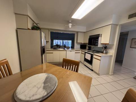 11190 Aspen Glen Drive, Boynton Beach FL - photo 14 of 33