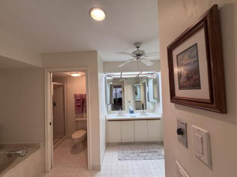 11190 Aspen Glen Drive, Boynton Beach FL - photo 23 of 33