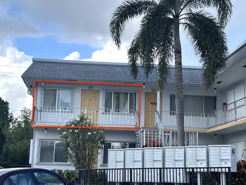 1 bedroom Condominium at 2840 Cynthia Lane #207, Murry Hills, Lake Worth Beach — photo 1