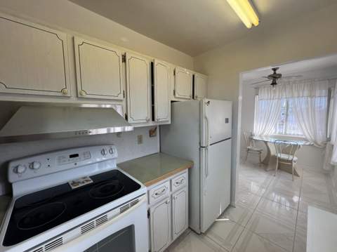 2840 Cynthia Lane #207, Lake Worth Beach FL - photo 10 of 29