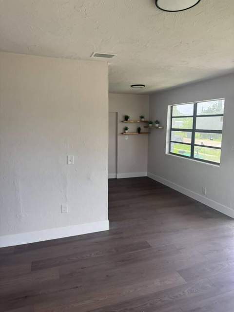 720 Rickey Jackson Boulevard, Pahokee FL - photo 9 of 26