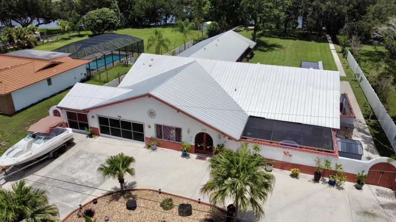 5 bedroom Single Family Residence at 457 S Naranja Avenue, River Park-Unit 4, Port St. Lucie — photo 1