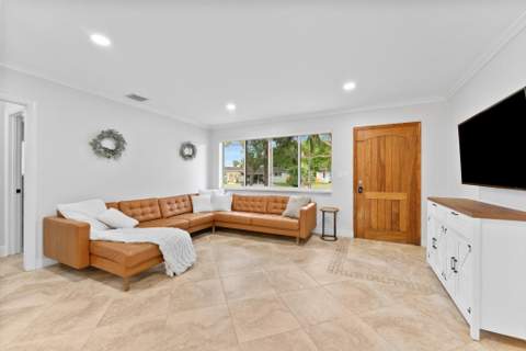 1257 NW 5th Street, Boca Raton FL - photo 7 of 44