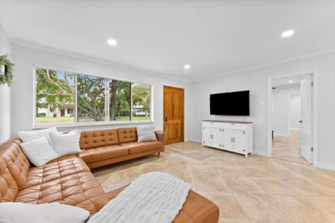 1257 NW 5th Street, Boca Raton FL - photo 8 of 44