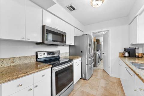 1257 NW 5th Street, Boca Raton FL - photo 15 of 44