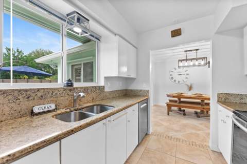 1257 NW 5th Street, Boca Raton FL - photo 18 of 44