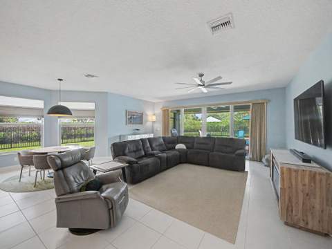12000 SW Bristol Bay Drive, Port St. Lucie FL - photo 17 of 103