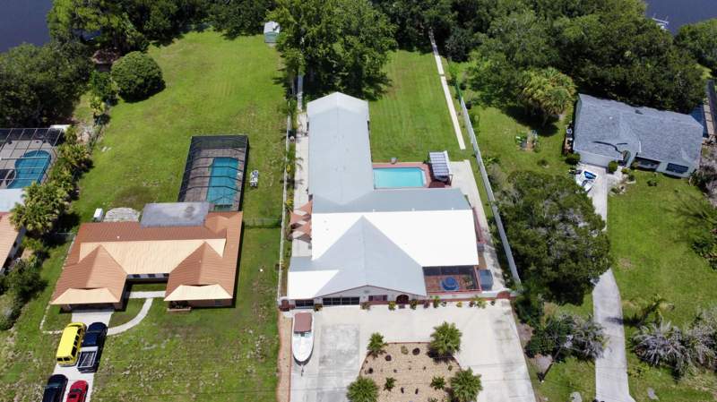 5 bedroom Single Family Residence at 457 S Naranja Avenue, River Park-Unit 4, Port St. Lucie — photo 2