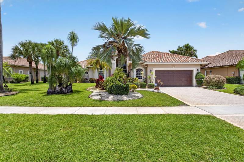 4 bedroom Single Family Residence at 8064 Desmond Drive, Aberdeen 8 Muirhead, Boynton Beach — photo 3