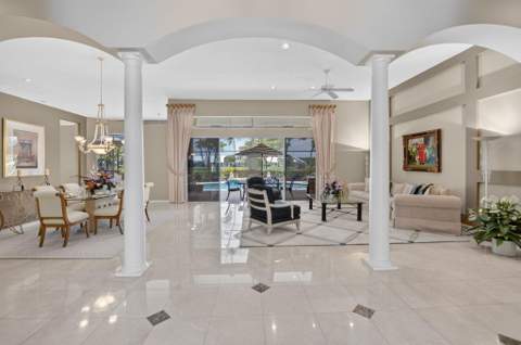 8064 Desmond Drive, Boynton Beach FL - photo 12 of 101